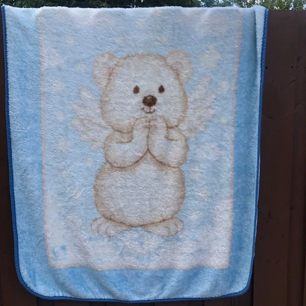 Rare Novatex baby boy blanket blue style guardian Angel bear praying size 38x54”